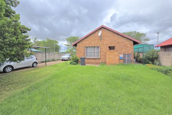 This neat house Near Amneties  on your way to CBD

This House has a Neat Kitchen with Spacious Lounge

3 bedrooms and a full ...