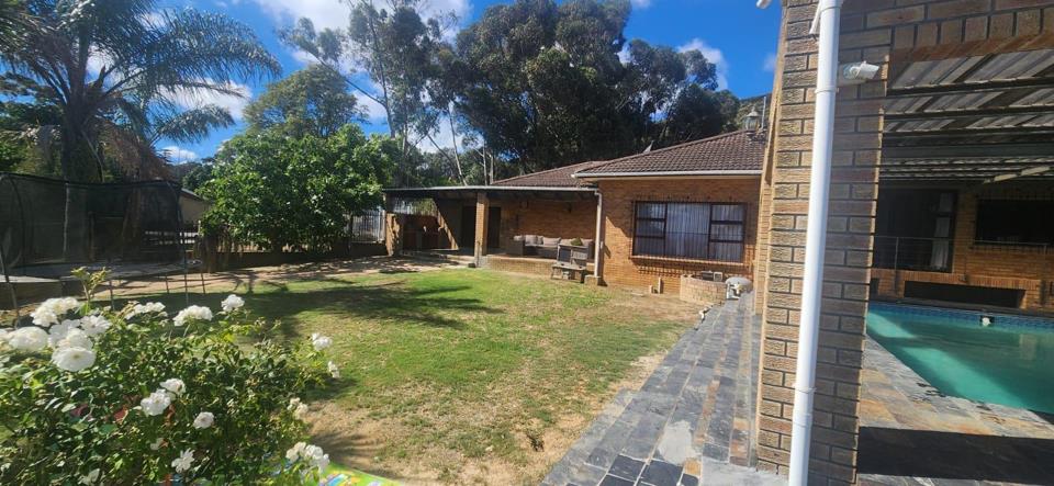Listing number: P24-117392996, Image number: 2