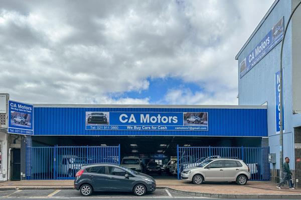 This property is located om Voortrekker Road in Parow Central. Currently a car showroom and the one part of the yard space is also ...