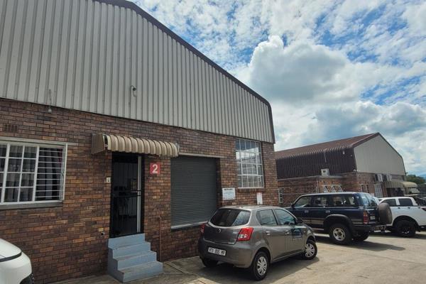 Introducing this 430 sqm Warehouse space situated just outside of Vintonia in a small industrial park is perfect for new and existing ...