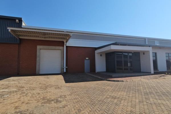 Discover newly developed warehousing in Pomona, ideally located just off the R25 ...