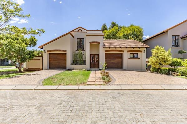 Situated in the prestigious Silver Lakes Golf Estate in Pretoria, this exceptional family home offers a perfect blend of luxury ...