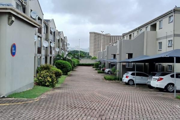 Dormehl Phalane Musgrave presents a spacious, fully tiled, two-bedroom flat for sale in a secure complex in North Beach, Durban. 

The ...