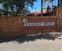 Townhouse for sale in Rustenburg Rural