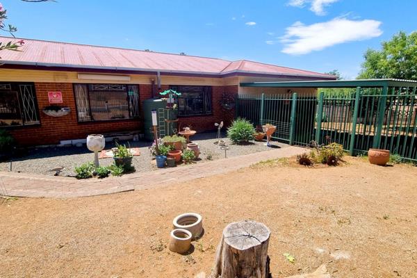 4-Bedroom Family Home in Uitsig, Bloemfontein

This stunning 4-bedroom house is perfect for families seeking comfort, space, and modern ...