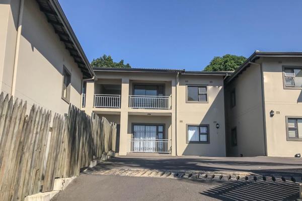 Modern apartment to rent in a secure complex. 2 Bathrooms (MES). 24 hour security, 2 open parking bays plus visitors parking.