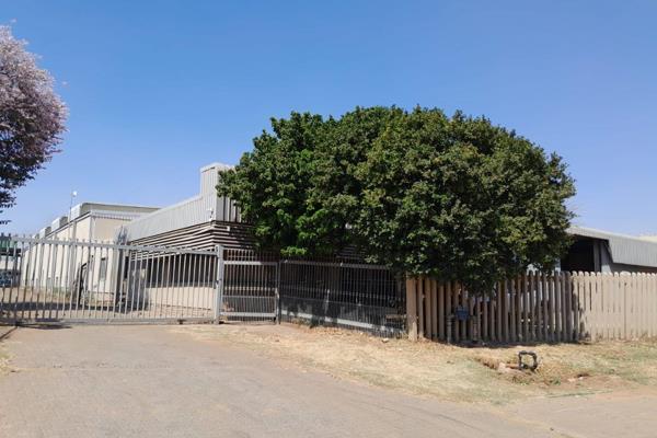 3087 SQMsqm Warehouse To Rent in 100 Piet Pretorius Street, Rosslyn, Rosslyn ...