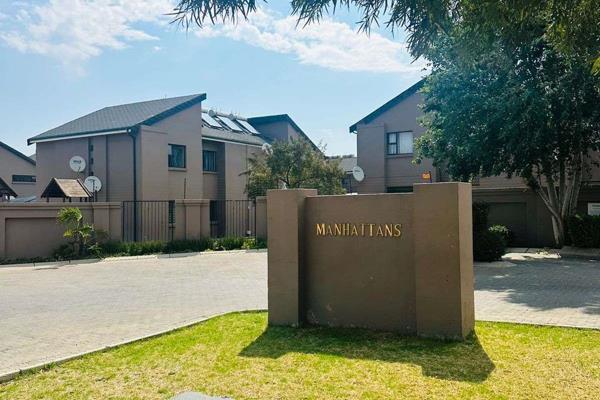 Welcome to your new home in the serene Helderwyk Estate! This delightful two-bedroom apartment offers a perfect blend of comfort and ...