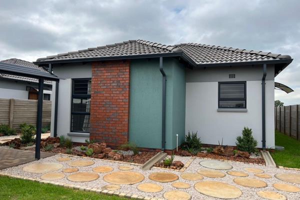 The exceptional three-bedroom houses for sale at Star Village in Protea Glen Ext 43, designed for comfort and security. Each home ...