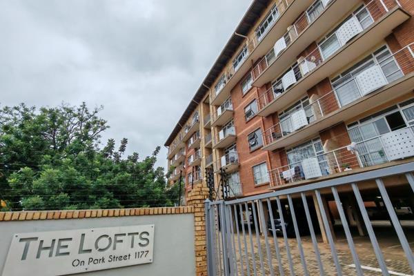 This spacious 1 bedroom unit with en-suite bathroom is ideal for students or young ...