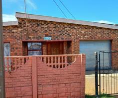 House for sale in Thabong