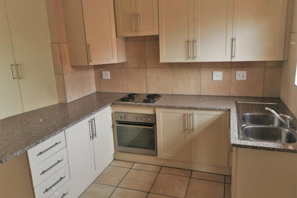 This spacious 2 bedroom with 1 bathroom on the second floor offers a kitchen with lots of cupboards, living room, 2 bedrooms, a ...