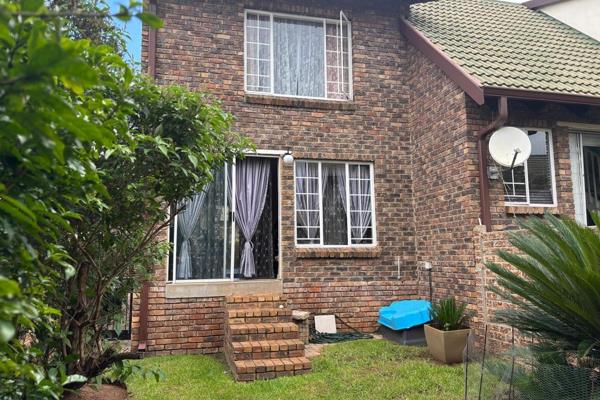 Step into this beautifully renovated corner duplex, nestled within the sought-after Midrand Ridge complex. This move-in-ready gem ...