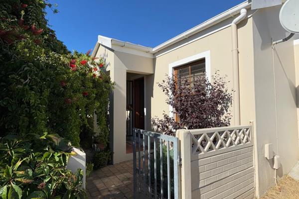 COASTLAND PROPERTIES

1 Bedroom Townhouse to Rent!
1 Spacious Bedroom – Perfect for singles or couples seeking a peaceful ...