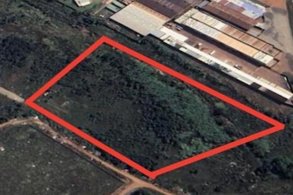 This 1.5-hectare property offers a prime location within the industrial heart of Heidelberg Extension 6. Zoned for Industrial 1 use ...