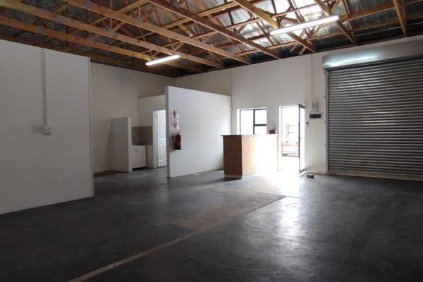 Prime warehousing units to let in the ever popular light industrial area of Fairview. ...