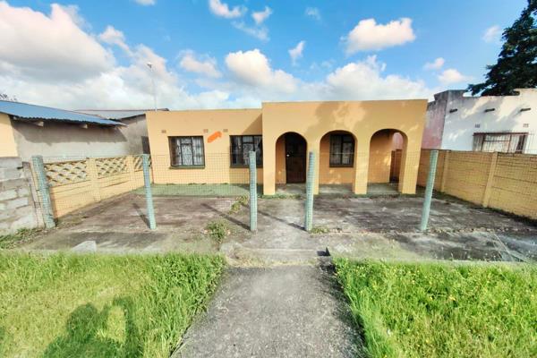 Luthando Gxashe Properties presents to you a 2 bedroom house with a lounge, kitchen and family bathroom. The property is located close ...