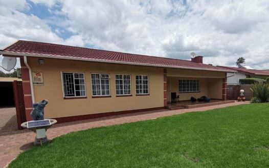 3 Bedroom House for sale in Vanderbijlpark SW 1