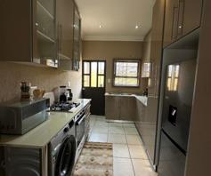 House for sale in Protea Glen