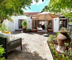 Townhouse for sale in Protea Valley