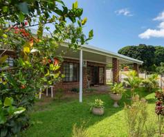 Townhouse for sale in Amanzimtoti