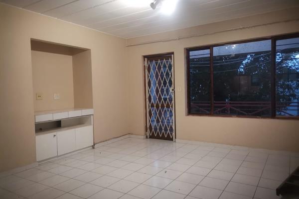 Stunning 2 Bedroom apartment in the most Secure Complex in Ferndale,Randburg 
Don&#39;t ...