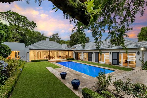 OFFERS FROM R 8,5M 

This meticulous and contemporary family home enjoys flawless lines and proportions that create a harmonious ...