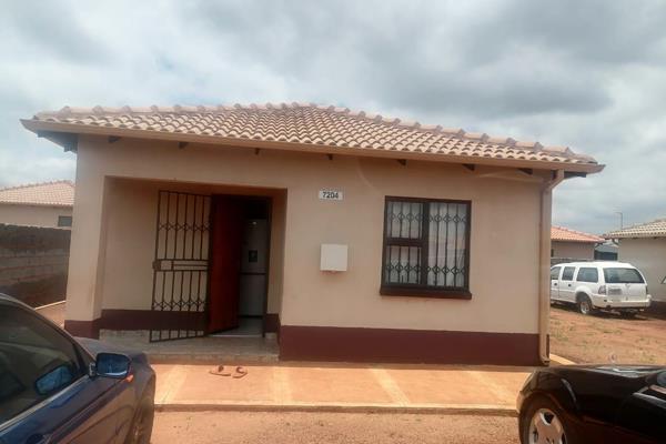 Property for sale in Dawn City offering 3 tiled bedrooms . Main bedroom is en suite with a shower and toilet  . 

Separate tiled ...