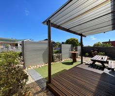 House for sale in Jeffreys Bay Central