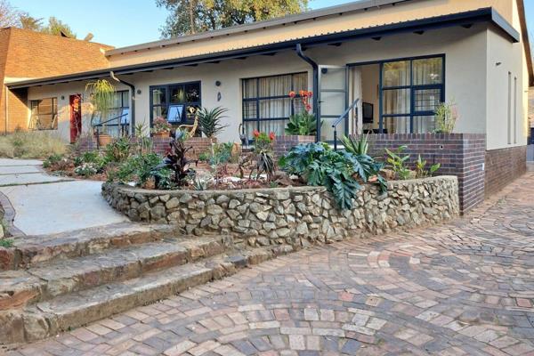 Solar and gas!!! No more Eskom worries!

Situated on a large stand in this sought-after suburb, this stunning unit is part of a shared ...