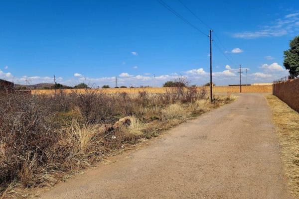 Serviced Industrial land up for sale in Derdepoort.  Ready for development. Central location close to Moloto Road interchange with good ...