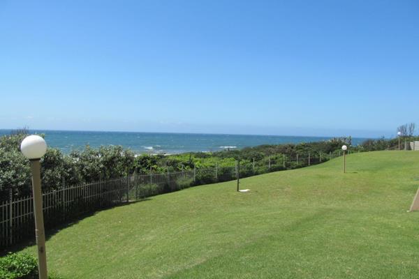 This 3-bedroom duplex unit is situated on the beachfront in Shelly Beach close to Shelly Centre. When you enter this unit, the view ...