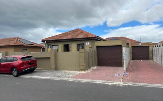 3 Bedroom House for sale in Westridge