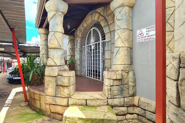 Situated on a bustling street in Randfontein, directly across from Riebeeckrand High ...