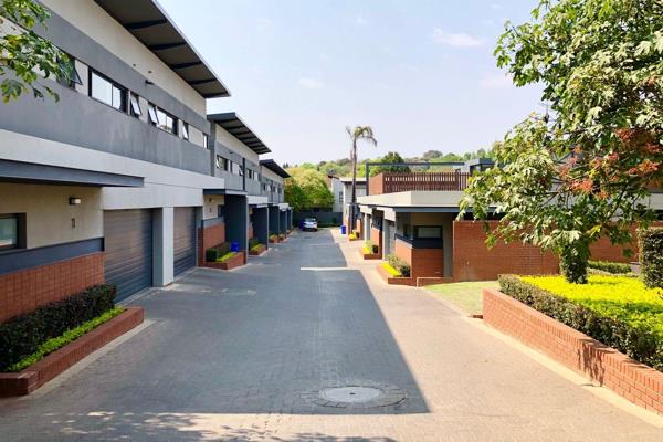 4 Bedroom House to Rent in Waterkloof Ridge

This stunning modern 4 bedroom cluster in a secure complex of 14 units has the flowing to ...