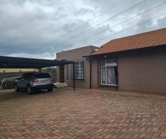 House for sale in Moffat View