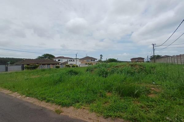 Discover the perfect opportunity to build your dream home or investment property on this impressive 982m2 vacant plot situated in the ...