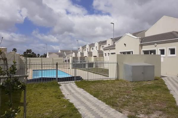 The Palms Complex is situated in Ferness Estate, Ottery, 2-bedroom apartment on the 2nd Fl , For Sale at R1,200 000 in a 24/7 ...