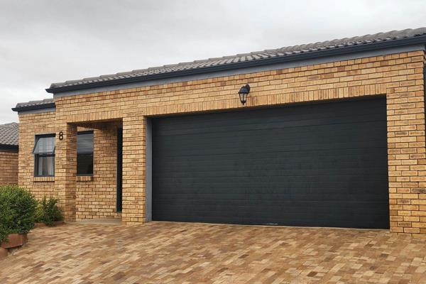 This is the perfect start up for a young family or retiring couple. Located in a scenic and popular suburb of Malmesbury. This handsome ...