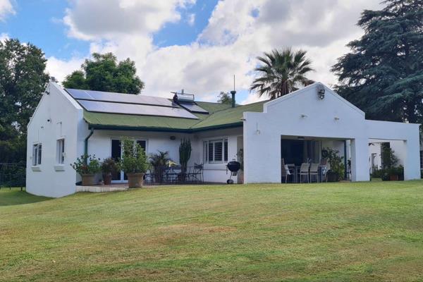 Nestled in the heart of Randfontein&#39;s smallholdings, this exceptional 4.8-hectare ...