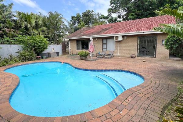 This well priced, good value for money home, set in the lush green suburb of Glenhills this home is perfect for a starter or family ...