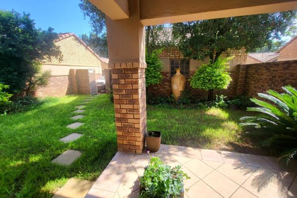 3 bedroom 2 bathroom townhouse in Equestria

Situated in a lush green complex with a communal pool.

5 min from The Grove Mall.
Newly ...