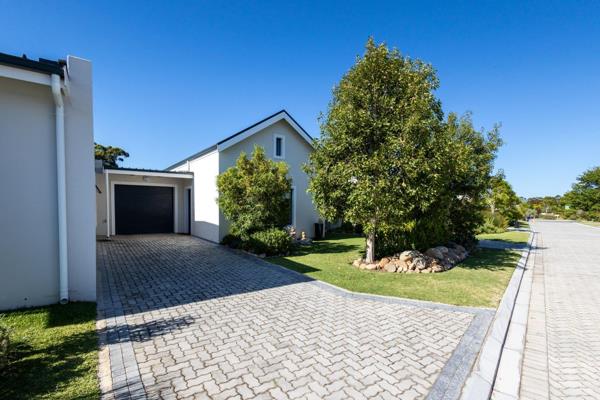 Looking for a six-month rental while searching for or building your dream home in Plettenberg Bay then look no further.  This simply gorgeous and tastefully furnished two-bedroom house in The Plettenberg Manor, one of Plettenberg ...