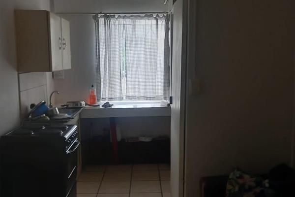 First floor – available 01 February 2024
Rental R2420 pm
1 Bedroom flat
Own ...