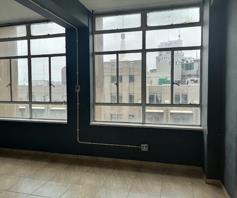 Apartment / Flat for sale in City & Suburban