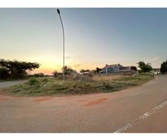 Vacant Land / Plot for sale in Serala View