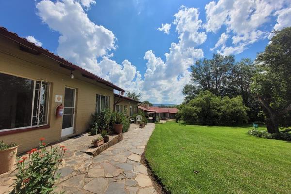 Experience serene and comfortable living in this charming garden flat, located within a secure retirement village in Muldersdrift. ...