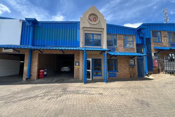 This 320sqm warehouse unit is available for lease at R20,800 per month, plus VAT and ...