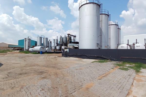 This property is situated across 16,500m&#178; of strategically positioned land, making it a cornerstone for industrial endeavors. ...