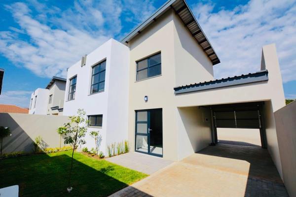 Vivini Estate

2 bedr 2 en-suite bathroom

1 garage

1 covered parking

Open plan lounge, dining room and kitchen.

Small, pet friendly ...